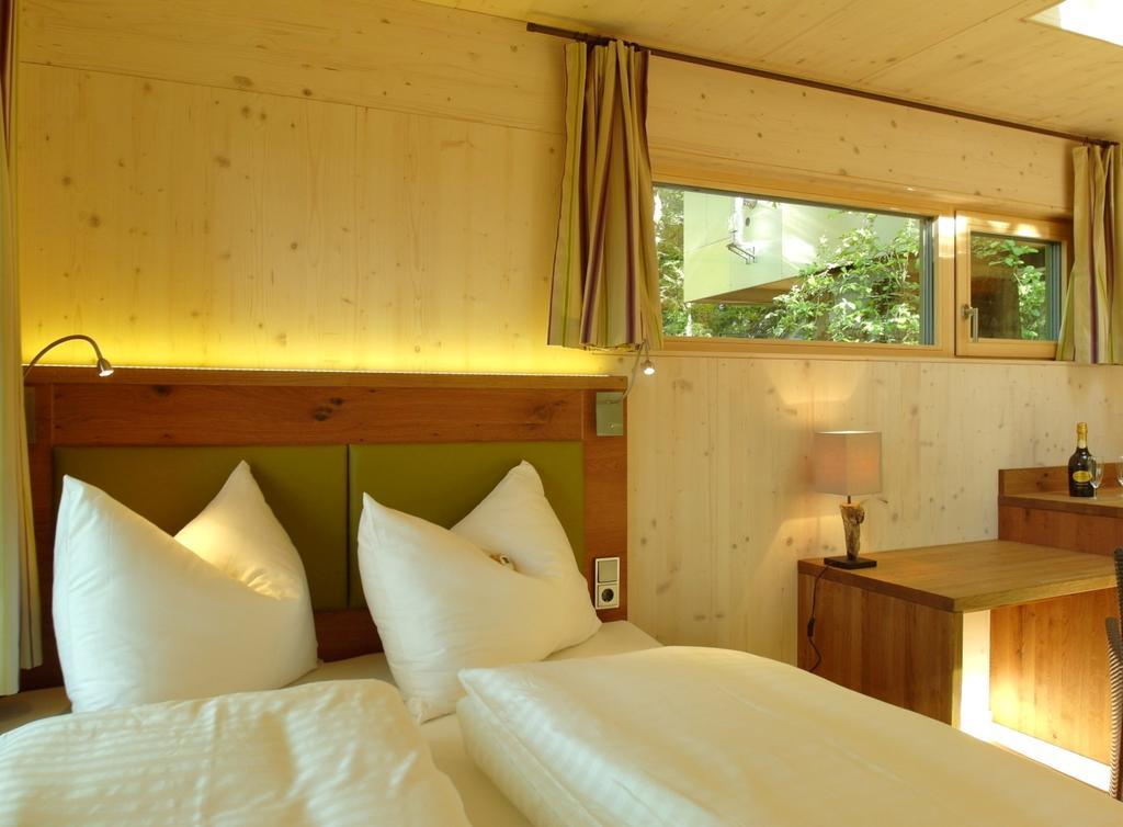 Baumhaus Lodge Schrems Schrems  Rum bild